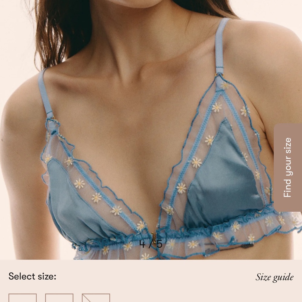 LE PETIT TROU bra